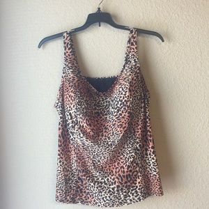 Leopard Swim Tank